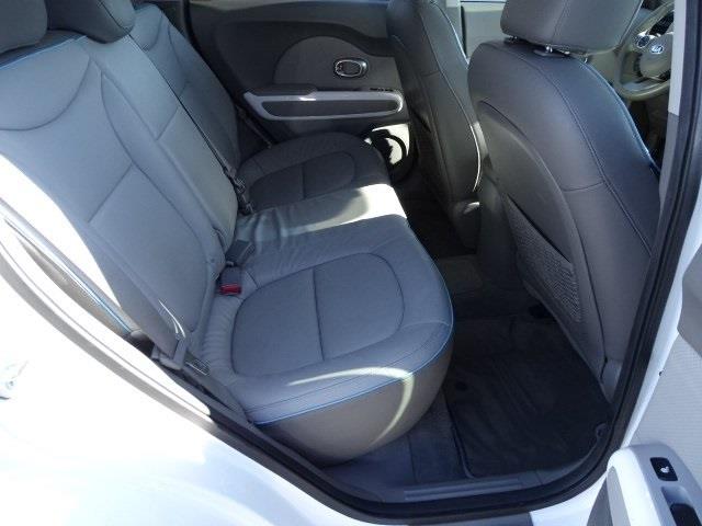 2015 Kia Soul KNDJX3AE3F7003647