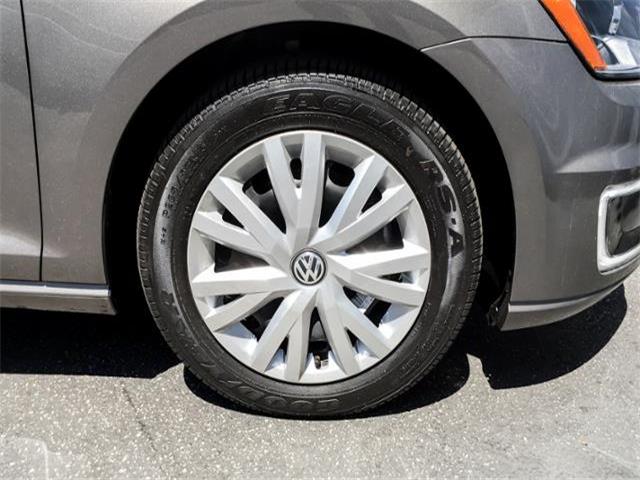 2015 Volkswagen e-Golf WVWKP7AU7FW904643