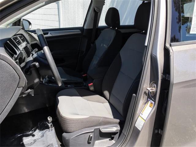 2015 Volkswagen e-Golf WVWKP7AU7FW904643