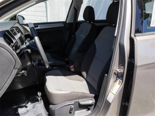 2015 Volkswagen e-Golf WVWKP7AU7FW904643