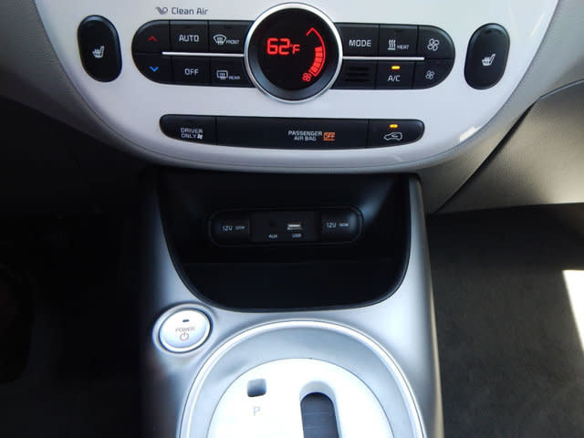 2016 Kia Soul KNDJP3AE3G7017890