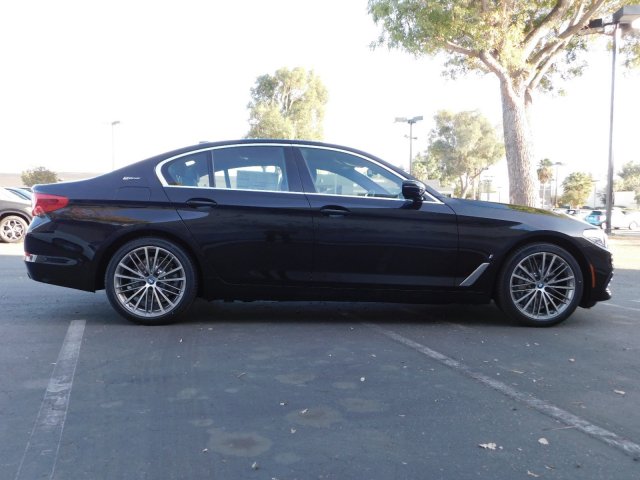 2019 BMW 5 Series WBAJA9C57KB254273