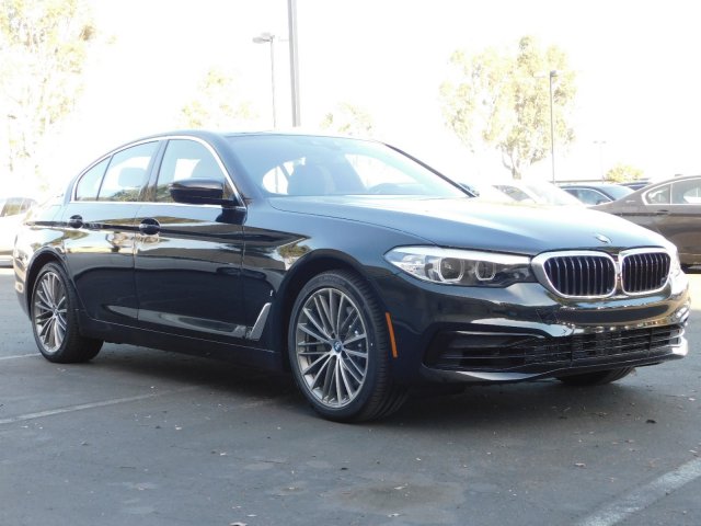 2019 BMW 5 Series WBAJA9C57KB254273