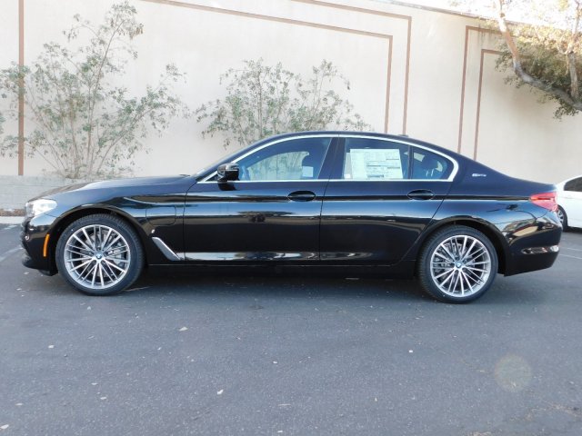 2019 BMW 5 Series WBAJA9C57KB254273