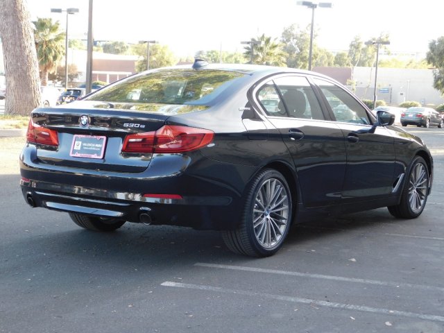 2019 BMW 5 Series WBAJA9C57KB254273
