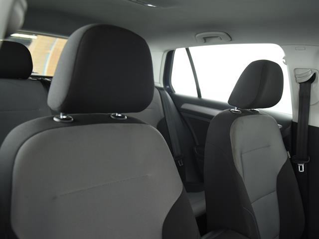 2016 Volkswagen e-Golf WVWKP7AU0GW911967
