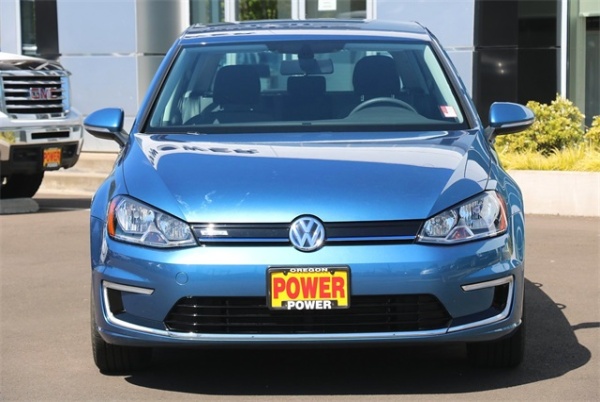 2016 Volkswagen e-Golf WVWKP7AU5GW915738