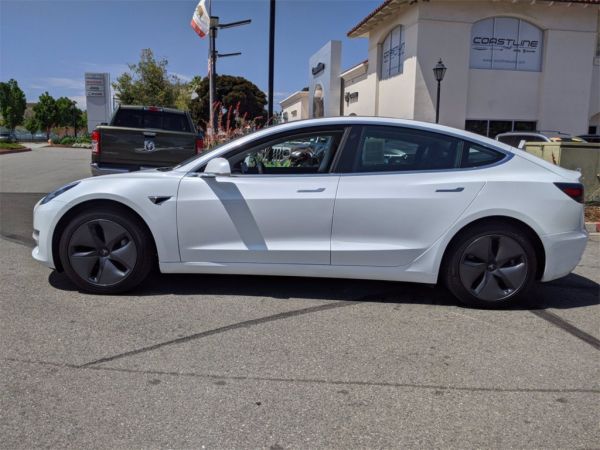 2020 Tesla Model 3 5YJ3E1EB1LF628072