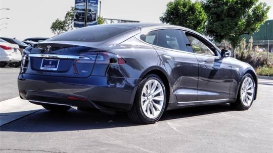 2016 Tesla Model S 5YJSA1E21GF129902