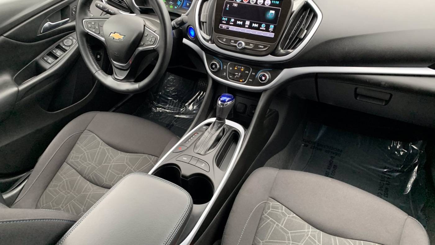 2017 Chevrolet VOLT 1G1RC6S5XHU208121