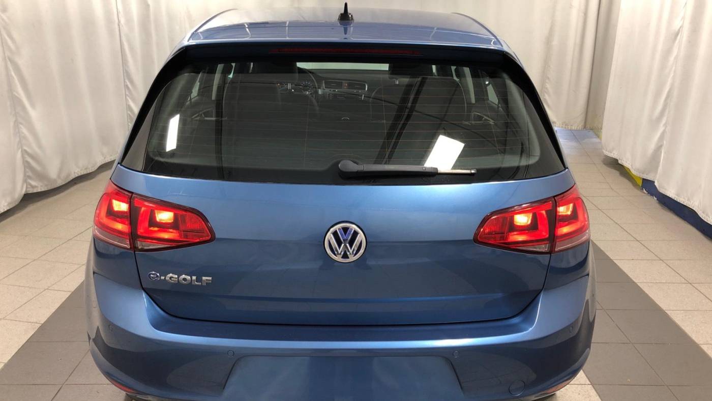 2015 Volkswagen e-Golf WVWPP7AU5FW910110