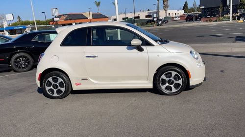 2017 Fiat 500e 3C3CFFGE2HT654243