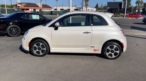 2017 Fiat 500e 3C3CFFGE2HT654243