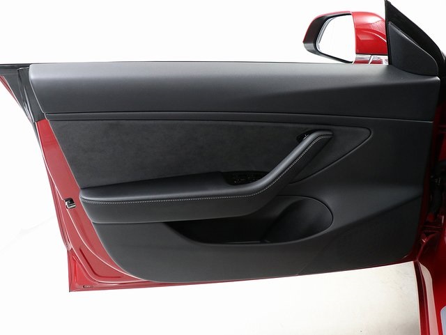 2018 Tesla Model 3 5YJ3E1EB9JF129677