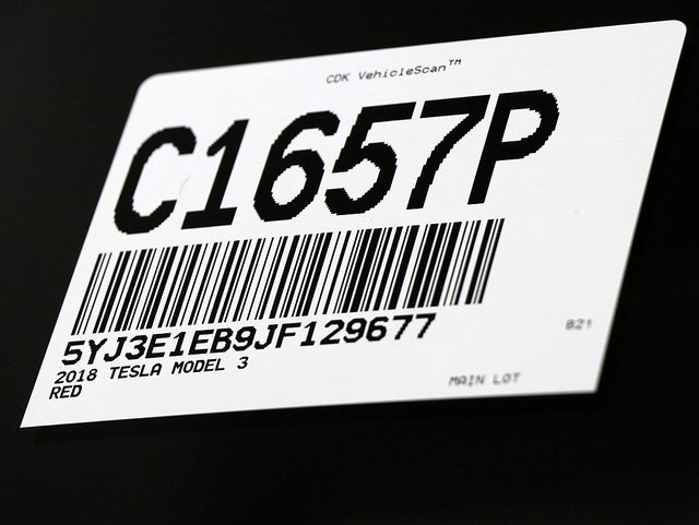 2018 Tesla Model 3 5YJ3E1EB9JF129677