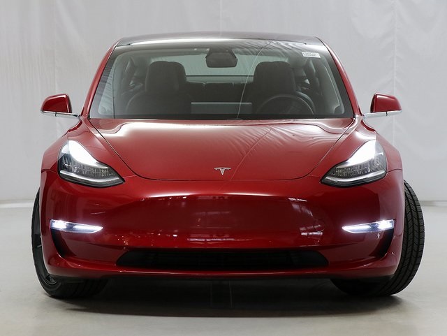 2018 Tesla Model 3 5YJ3E1EB9JF129677