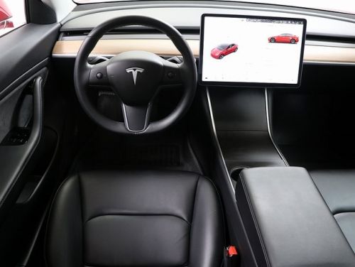 2018 Tesla Model 3 5YJ3E1EB9JF129677