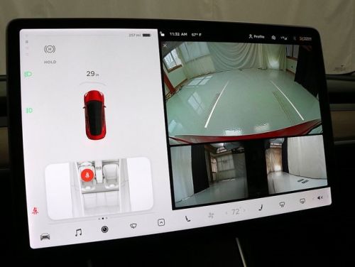 2018 Tesla Model 3 5YJ3E1EB9JF129677
