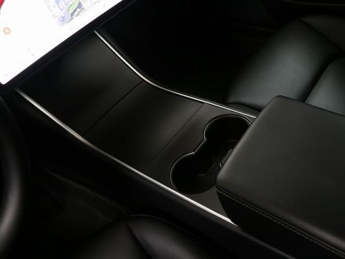 2018 Tesla Model 3 5YJ3E1EB9JF129677