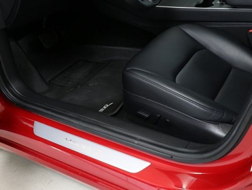 2018 Tesla Model 3 5YJ3E1EB9JF129677