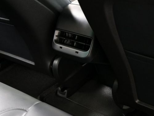 2018 Tesla Model 3 5YJ3E1EB9JF129677