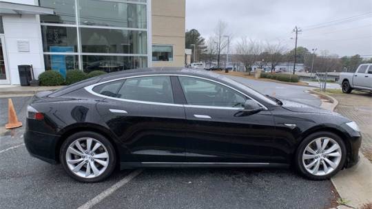 2014 Tesla Model S 5YJSA1S1XEFP43243