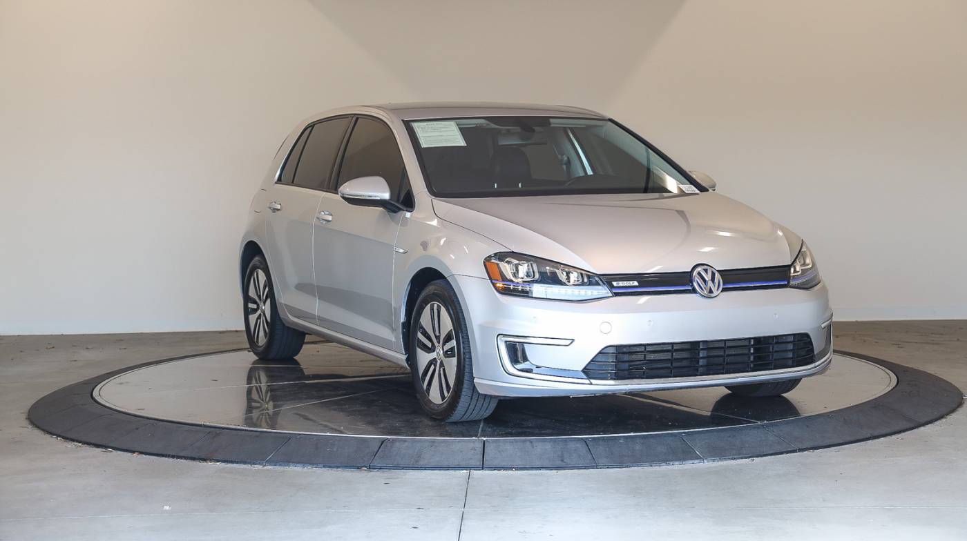 2016 Volkswagen e-Golf WVWPP7AU8GW911947