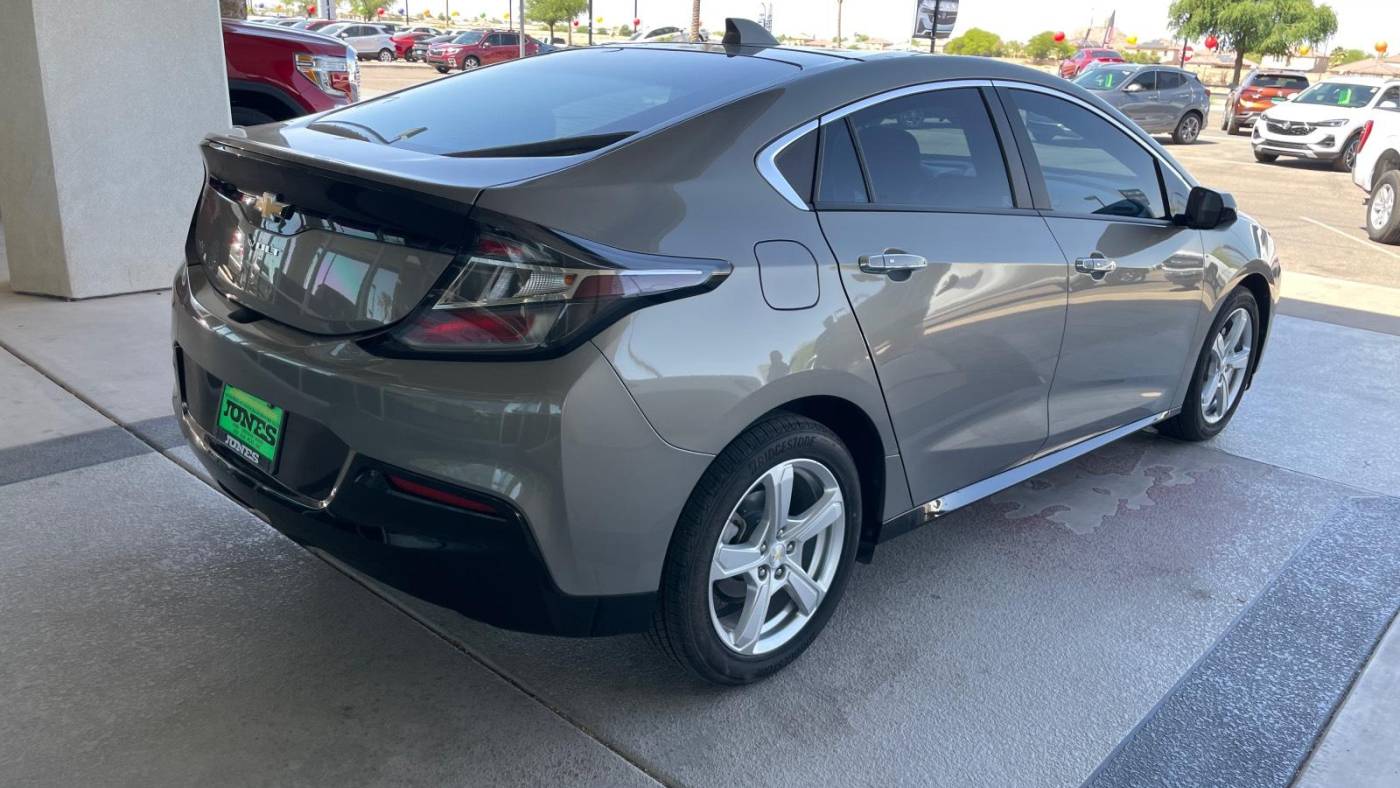 2017 Chevrolet VOLT 1G1RC6S53HU132032