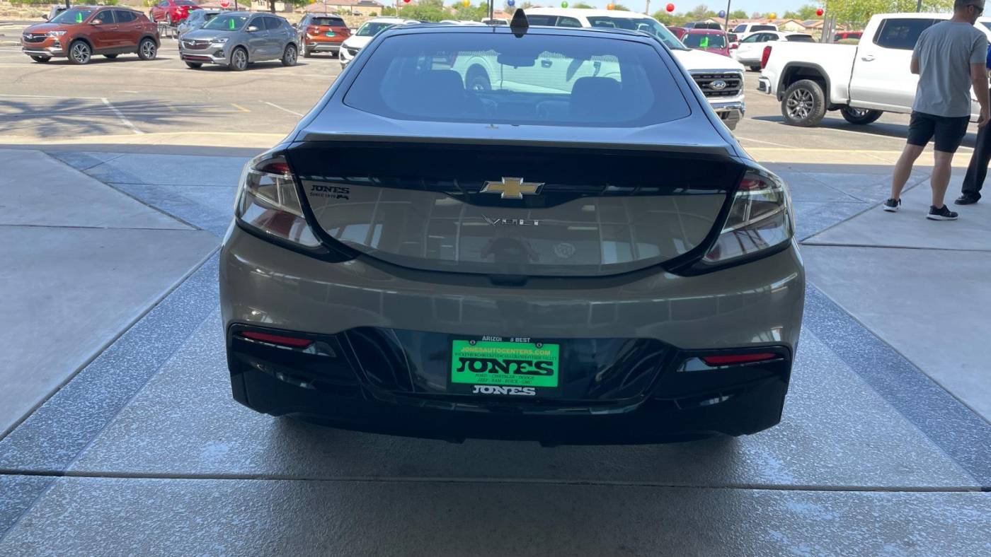 2017 Chevrolet VOLT 1G1RC6S53HU132032