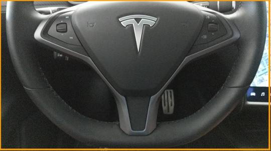 2021 Tesla Model X 5YJXCBE4XMF323007