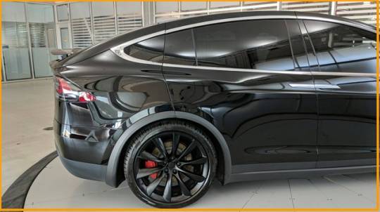 2021 Tesla Model X 5YJXCBE4XMF323007