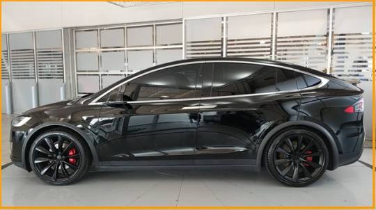 2021 Tesla Model X 5YJXCBE4XMF323007