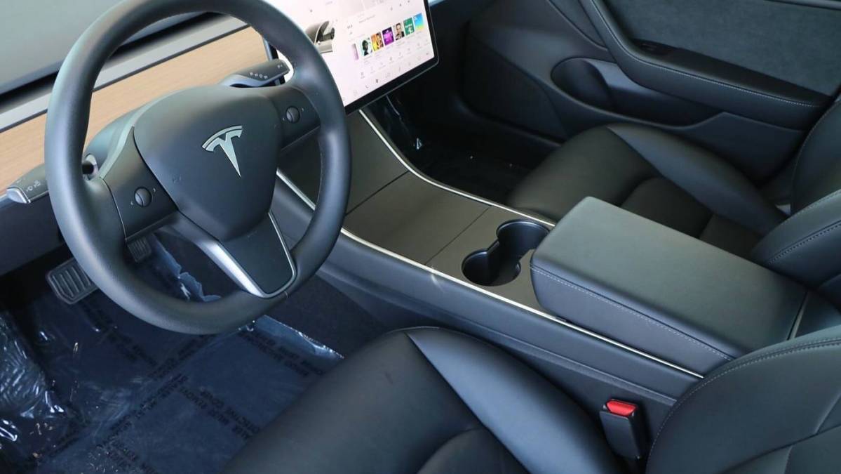 2020 Tesla Model 3 5YJ3E1EB6LF807692