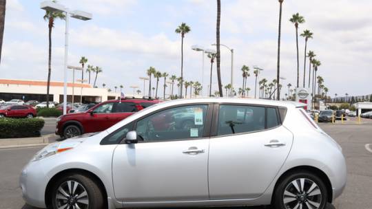 2016 Nissan LEAF 1N4BZ0CP8GC304215