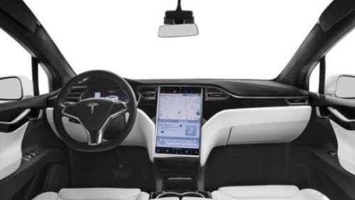 2018 Tesla Model X 5YJXCDE27JF138161