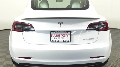 2019 Tesla Model 3 5YJ3E1EB8KF472692