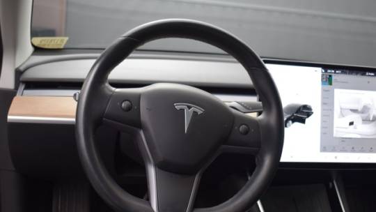 2018 Tesla Model 3 5YJ3E1EB4JF178379