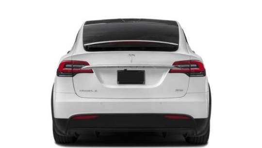 2018 Tesla Model X 5YJXCBE48JF138577