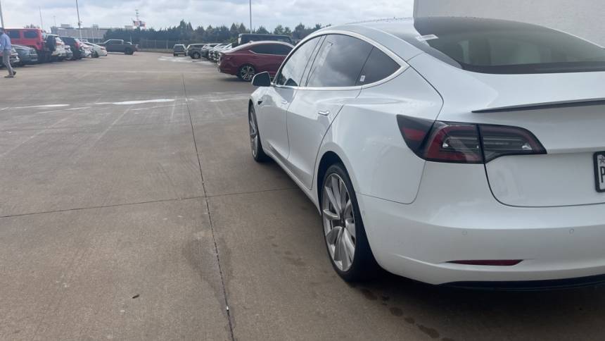 2018 Tesla Model 3 5YJ3E1EB7JF074534