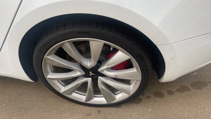 2018 Tesla Model 3 5YJ3E1EB7JF074534