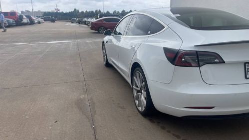 2018 Tesla Model 3 5YJ3E1EB7JF074534