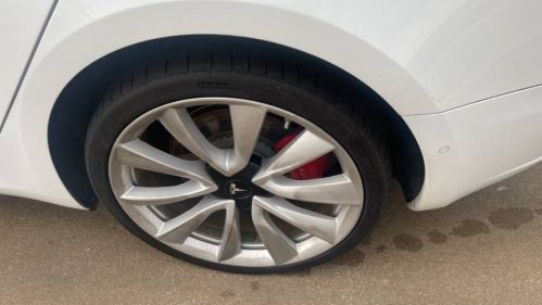 2018 Tesla Model 3 5YJ3E1EB7JF074534