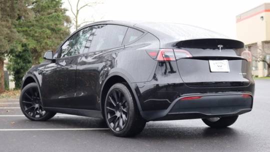 2020 Tesla Model Y 5YJYGDEE8LF051522