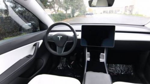 2020 Tesla Model Y 5YJYGDEE8LF051522