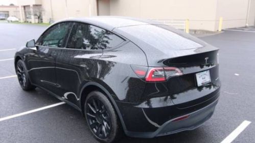 2020 Tesla Model Y 5YJYGDEE8LF051522