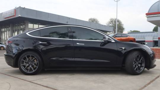 2019 Tesla Model 3 5YJ3E1EB1KF413287