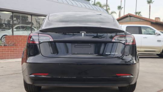 2019 Tesla Model 3 5YJ3E1EB1KF413287