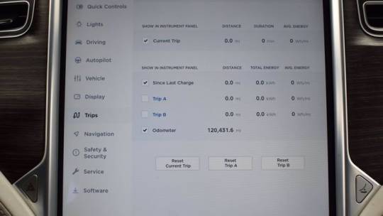 2016 Tesla Model S 5YJSA1E2XGF141840