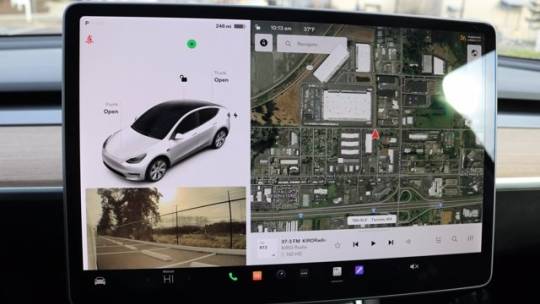 2021 Tesla Model Y 5YJYGDEE7MF118791
