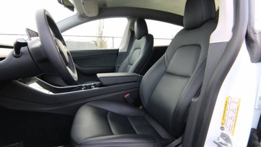 2021 Tesla Model Y 5YJYGDEE7MF118791